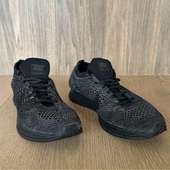 Nike Fly Knit Racer Sneakers - Picture 2 of 4